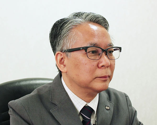 染谷 高士